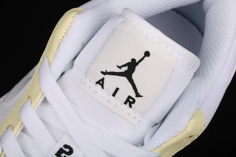 All categories Air Jordan Jordan series basketball shoes Air Jordan 1 Low Air Jordan 1 Low AJ1 Joe 1 low-top cultural basketball shoes DJ6909-100